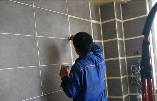 瓷磚美縫是自己DIY好還是請工人好？